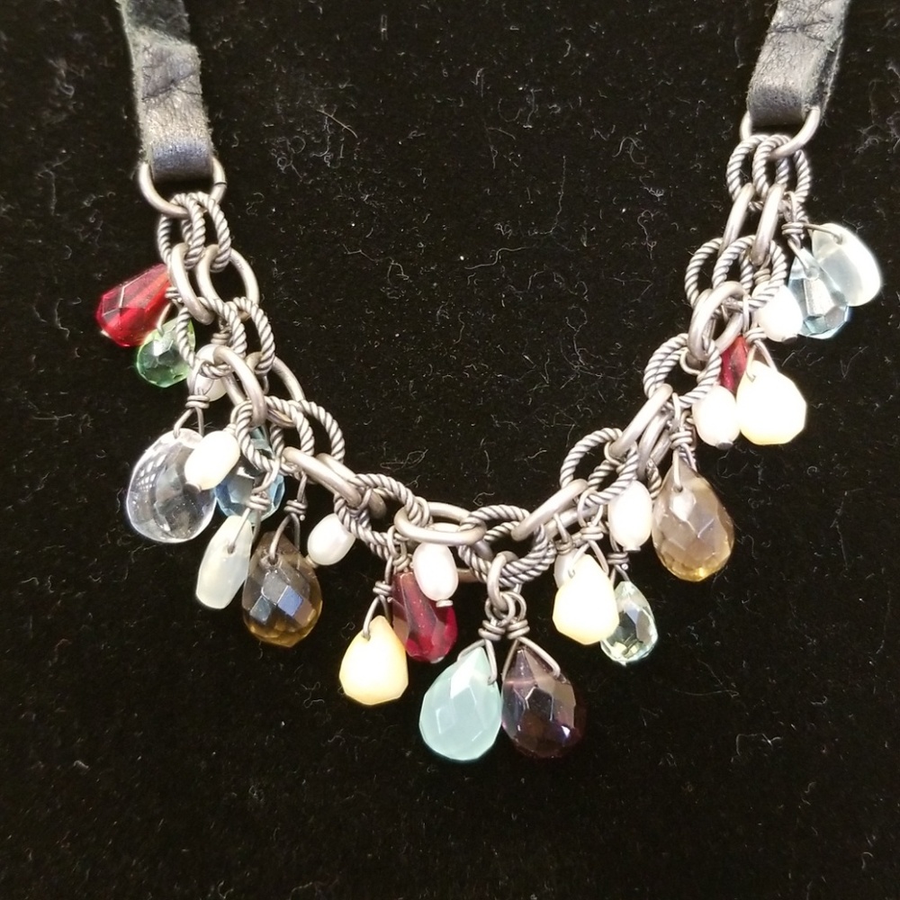 Neclace - Picture 3 of 5